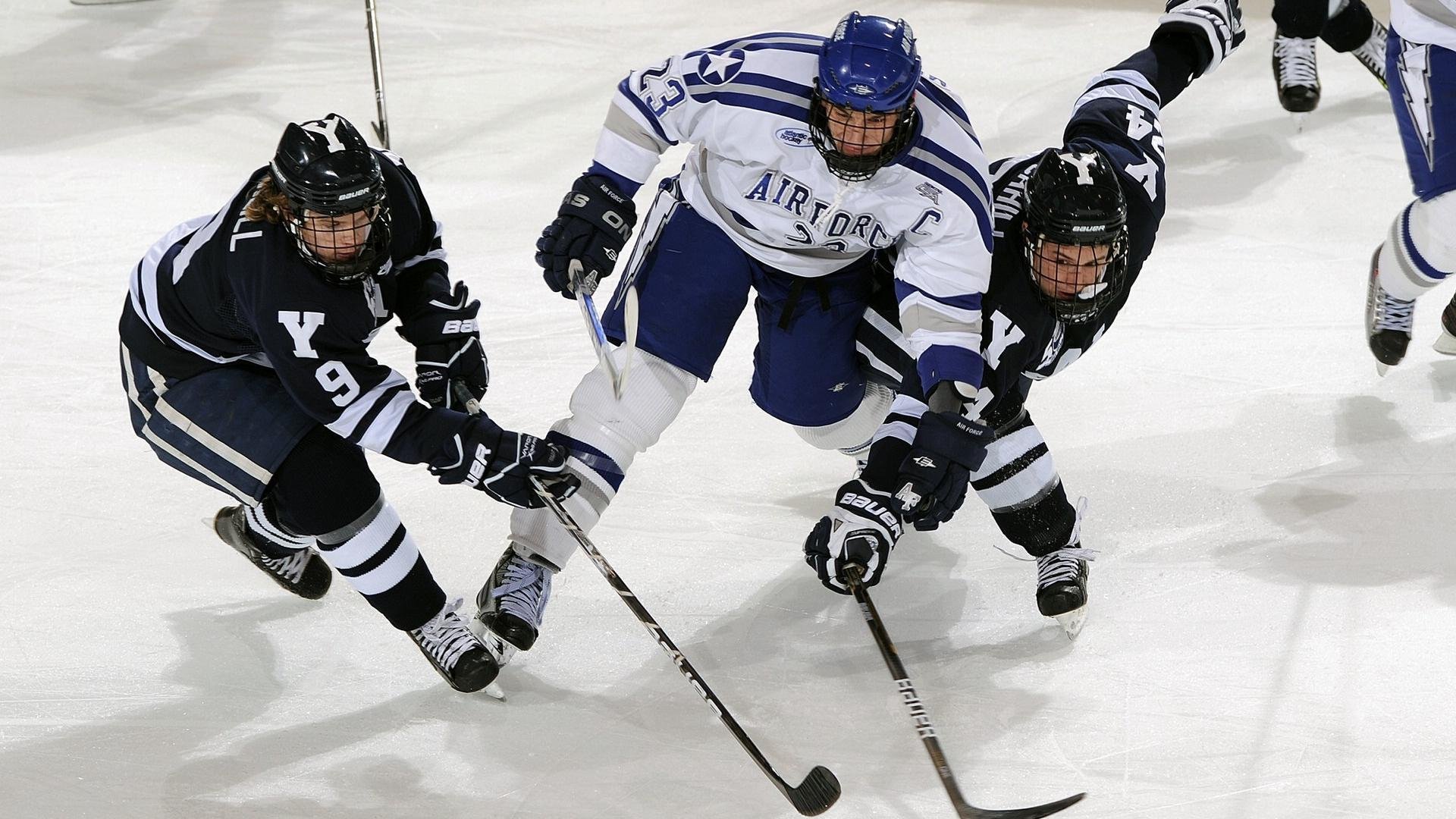 华体会app注册-战术“秘密武器”：最令人惊叹的制胜奇招，战术武器有哪些